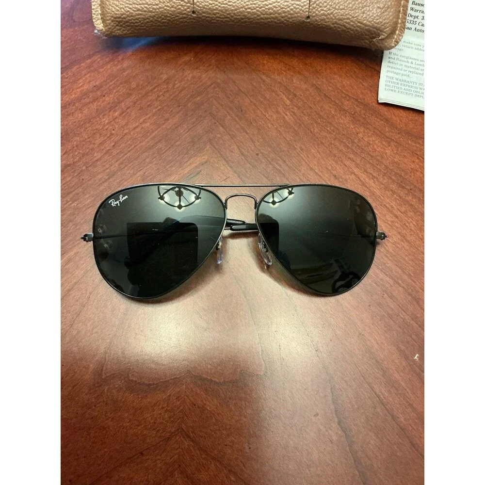 ⁠Vintage B&L Ray-Ban USA Aviator Sunglasses Black Metal Frame G-15 Glass Lens 3